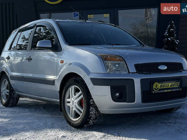 Сірий Форд Фьюжен, об'ємом двигуна 1.4 л та пробігом 309 тис. км за 4799 $, фото 1 на Automoto.ua