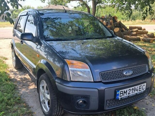 Серый Форд Фьюжн, объемом двигателя 1.4 л и пробегом 144 тыс. км за 5000 $, фото 1 на Automoto.ua