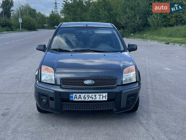 Сірий Форд Фьюжен, об'ємом двигуна 1.39 л та пробігом 237 тис. км за 3700 $, фото 1 на Automoto.ua