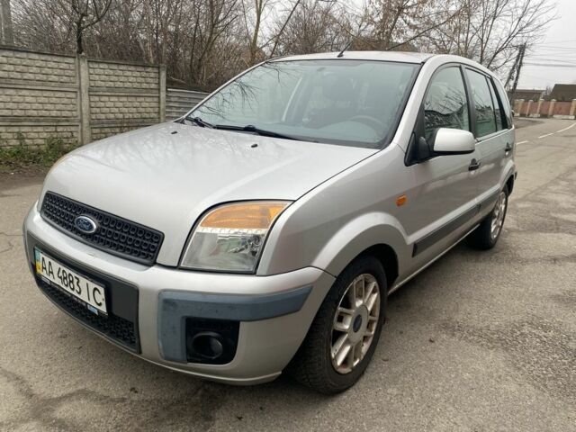 Сірий Форд Фьюжен, об'ємом двигуна 1.4 л та пробігом 289 тис. км за 3999 $, фото 1 на Automoto.ua