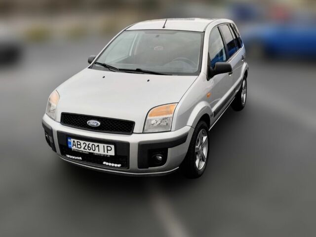 Серый Форд Фьюжн, объемом двигателя 1.4 л и пробегом 151 тыс. км за 6100 $, фото 1 на Automoto.ua