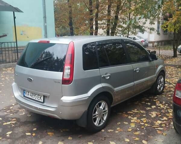 Форд Фьюжн 2010 в Киеве на Automoto.ua Серый Форд Фьюжн, объемом двигателя 1.4 л и пробегом 127 тыс. км за 5300 $, фото 1 на Automoto.ua