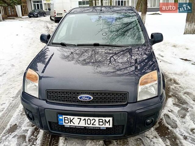 Сірий Форд Фьюжен, об'ємом двигуна 1.4 л та пробігом 319 тис. км за 6500 $, фото 1 на Automoto.ua