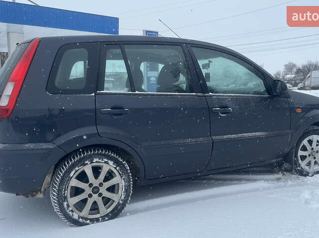 Сірий Форд Фьюжен, об'ємом двигуна 1.4 л та пробігом 140 тис. км за 5500 $, фото 1 на Automoto.ua