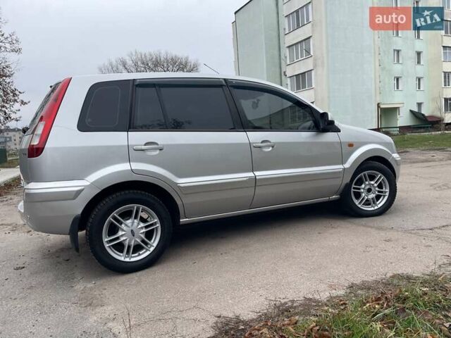 Сірий Форд Фьюжен, об'ємом двигуна 1.4 л та пробігом 130 тис. км за 5699 $, фото 1 на Automoto.ua