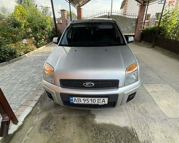 Сірий Форд Фьюжен, об'ємом двигуна 1.39 л та пробігом 262 тис. км за 5200 $, фото 1 на Automoto.ua