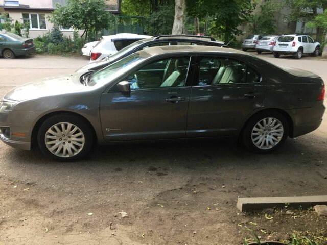 Сірий Форд Фьюжен, об'ємом двигуна 2.5 л та пробігом 370 тис. км за 6800 $, фото 1 на Automoto.ua