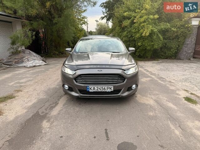 Сірий Форд Фьюжен, об'ємом двигуна 2 л та пробігом 184 тис. км за 9500 $, фото 1 на Automoto.ua