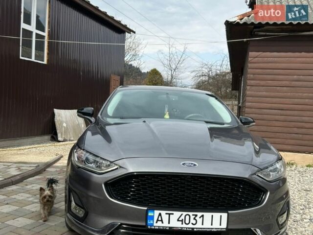 Серый Форд Фьюжн, объемом двигателя 2.49 л и пробегом 205 тыс. км за 9300 $, фото 1 на Automoto.ua