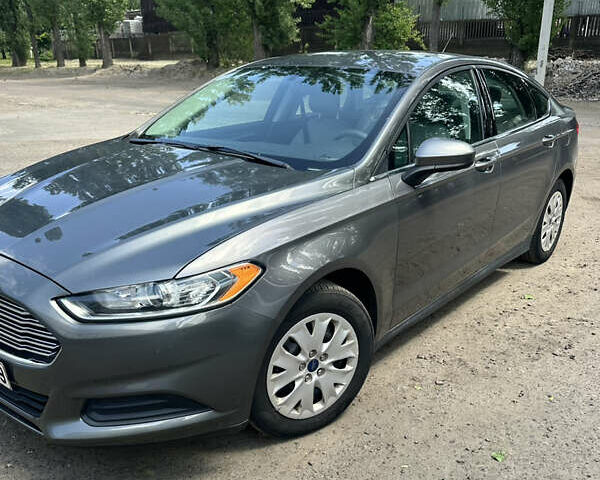 Серый Форд Фьюжн, объемом двигателя 2.5 л и пробегом 169 тыс. км за 9500 $, фото 1 на Automoto.ua