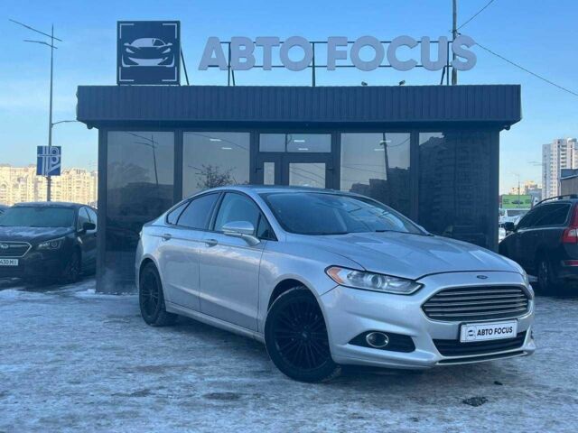 Серый Форд Фьюжн, объемом двигателя 1.6 л и пробегом 223 тыс. км за 9490 $, фото 1 на Automoto.ua