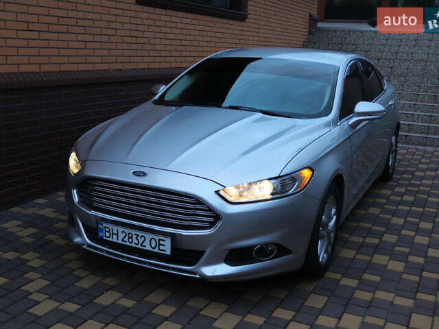 Серый Форд Фьюжн, объемом двигателя 1.6 л и пробегом 87 тыс. км за 8700 $, фото 1 на Automoto.ua