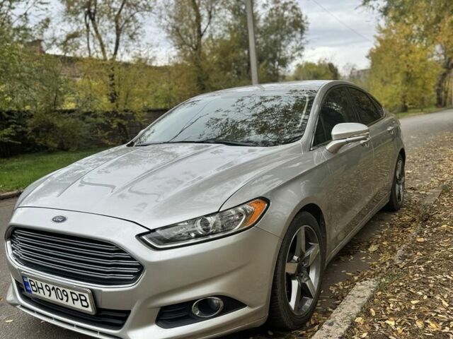 Форд Фьюжен 2013 у Кривому Розі на Automoto.ua Сірий Форд Фьюжен, об'ємом двигуна 2 л та пробігом 226 тис. км за 11000 $, фото 1 на Automoto.ua