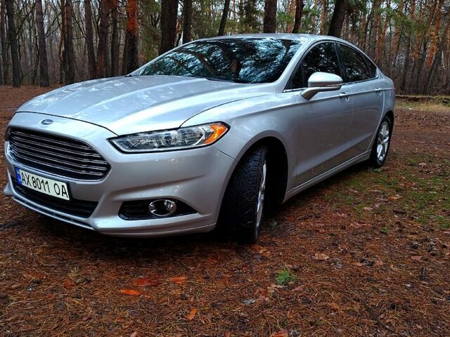 Серый Форд Фьюжн, объемом двигателя 2.5 л и пробегом 180 тыс. км за 10600 $, фото 1 на Automoto.ua