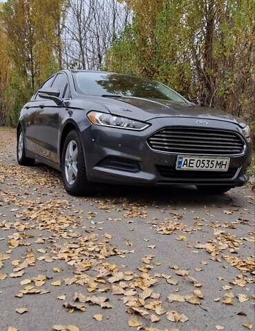 Сірий Форд Фьюжен, об'ємом двигуна 2.49 л та пробігом 198 тис. км за 9800 $, фото 1 на Automoto.ua