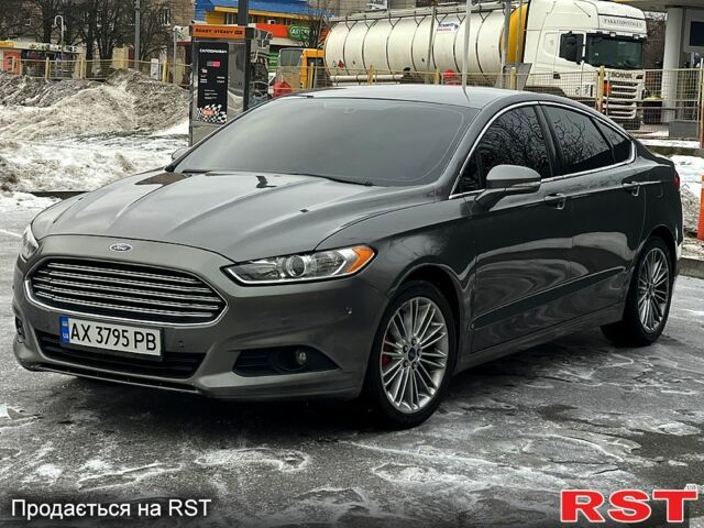 Сірий Форд Фьюжен, об'ємом двигуна 2 л та пробігом 18500 тис. км за 8500 $, фото 1 на Automoto.ua