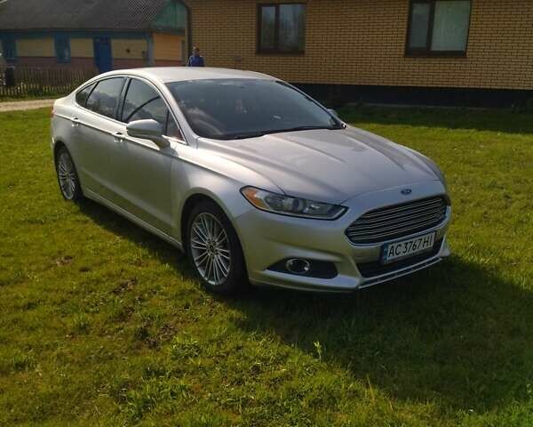 Сірий Форд Фьюжен, об'ємом двигуна 2 л та пробігом 113 тис. км за 11500 $, фото 1 на Automoto.ua