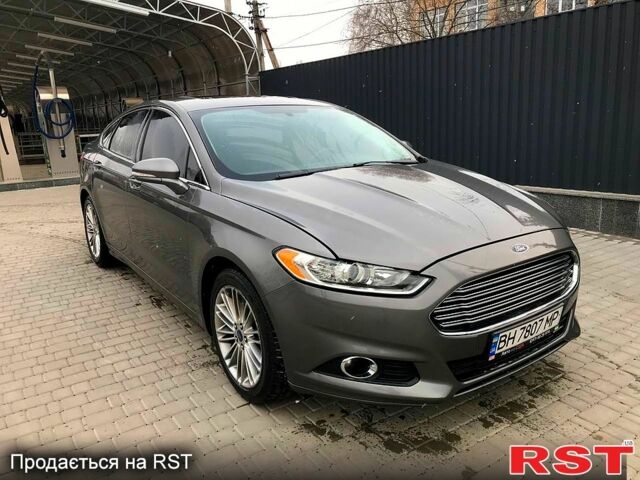 Сірий Форд Фьюжен, об'ємом двигуна 2 л та пробігом 23000 тис. км за 7800 $, фото 1 на Automoto.ua