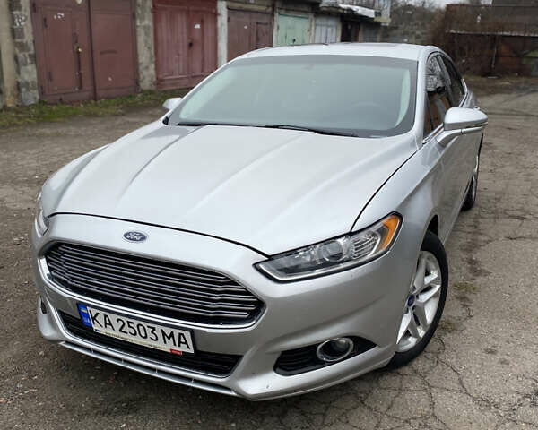 Сірий Форд Фьюжен, об'ємом двигуна 2.49 л та пробігом 225 тис. км за 8600 $, фото 1 на Automoto.ua