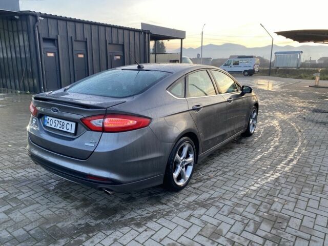 Серый Форд Фьюжн, объемом двигателя 1.6 л и пробегом 225 тыс. км за 7900 $, фото 1 на Automoto.ua