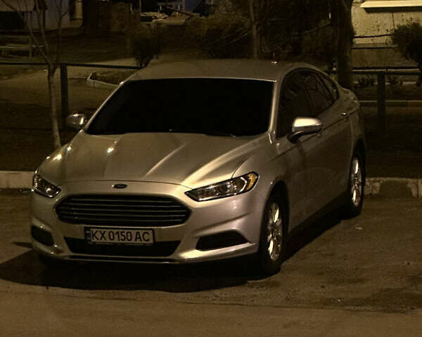 Серый Форд Фьюжн, объемом двигателя 2.49 л и пробегом 170 тыс. км за 10800 $, фото 1 на Automoto.ua