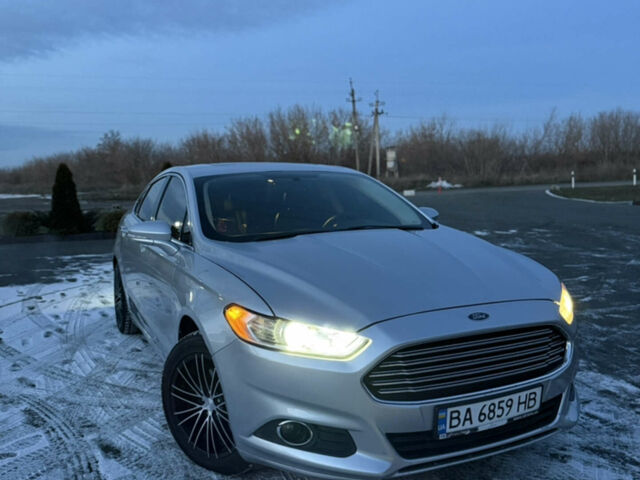 Сірий Форд Фьюжен, об'ємом двигуна 2 л та пробігом 255 тис. км за 8800 $, фото 1 на Automoto.ua