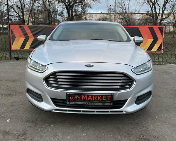 Серый Форд Фьюжн, объемом двигателя 2.49 л и пробегом 241 тыс. км за 9300 $, фото 1 на Automoto.ua