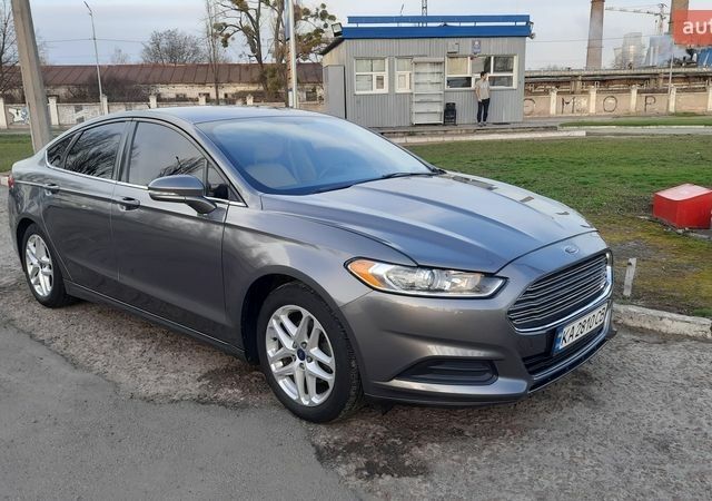 Сірий Форд Фьюжен, об'ємом двигуна 2.49 л та пробігом 225 тис. км за 9800 $, фото 1 на Automoto.ua