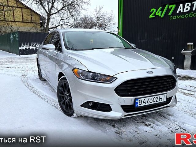 Серый Форд Фьюжн, объемом двигателя 2.5 л и пробегом 251 тыс. км за 9900 $, фото 1 на Automoto.ua