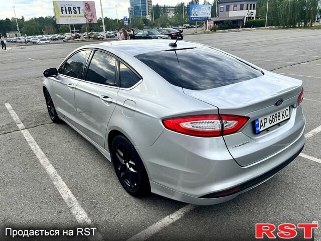 Серый Форд Фьюжн, объемом двигателя 2.5 л и пробегом 31700 тыс. км за 7600 $, фото 1 на Automoto.ua