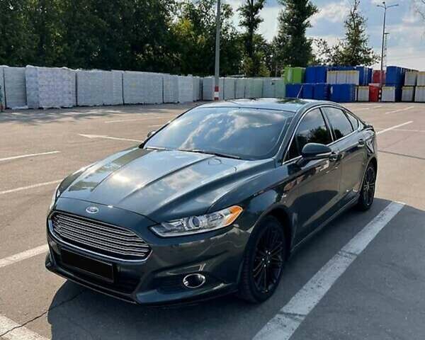 Серый Форд Фьюжн, объемом двигателя 2 л и пробегом 190 тыс. км за 10000 $, фото 1 на Automoto.ua