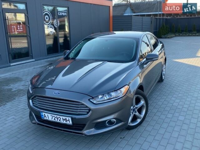 Серый Форд Фьюжн, объемом двигателя 2.5 л и пробегом 159 тыс. км за 10000 $, фото 1 на Automoto.ua