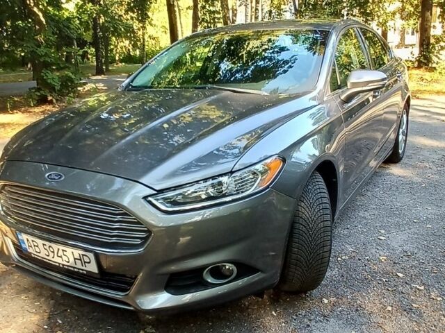 Серый Форд Фьюжн, объемом двигателя 2.5 л и пробегом 290 тыс. км за 7200 $, фото 1 на Automoto.ua