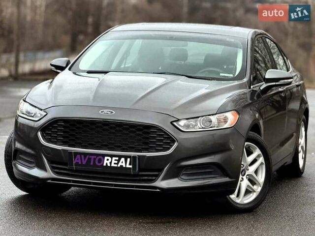 Серый Форд Фьюжн, объемом двигателя 2.5 л и пробегом 224 тыс. км за 9800 $, фото 1 на Automoto.ua