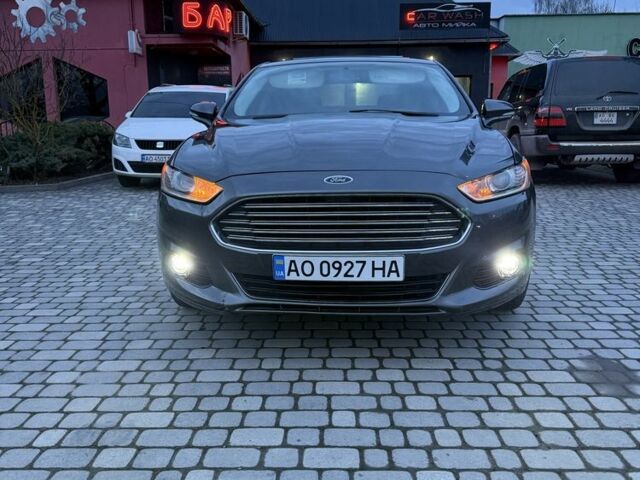 Сірий Форд Фьюжен, об'ємом двигуна 2 л та пробігом 257 тис. км за 8500 $, фото 1 на Automoto.ua