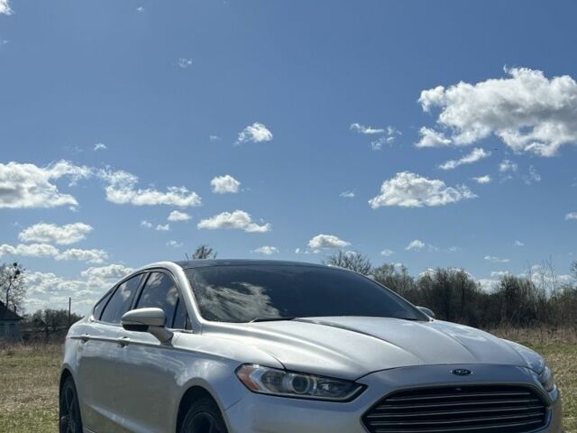 Серый Форд Фьюжн, объемом двигателя 0 л и пробегом 213 тыс. км за 8300 $, фото 1 на Automoto.ua