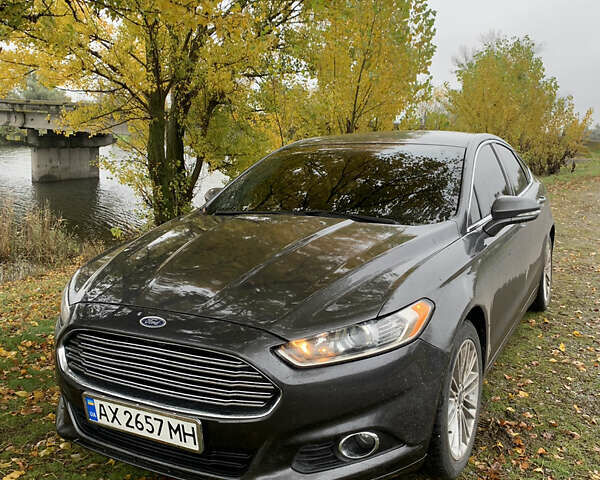 Серый Форд Фьюжн, объемом двигателя 2 л и пробегом 216 тыс. км за 10900 $, фото 1 на Automoto.ua