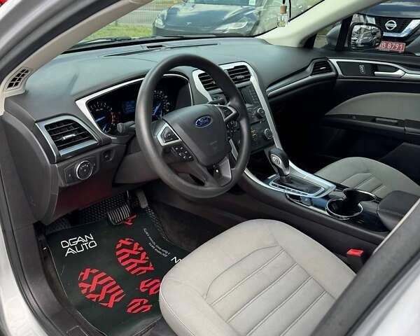 Сірий Форд Фьюжен, об'ємом двигуна 2.5 л та пробігом 140 тис. км за 10500 $, фото 1 на Automoto.ua