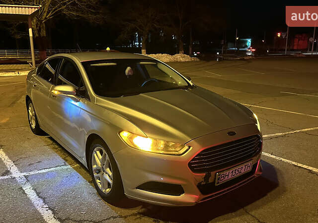 Сірий Форд Фьюжен, об'ємом двигуна 2.49 л та пробігом 249 тис. км за 10800 $, фото 1 на Automoto.ua