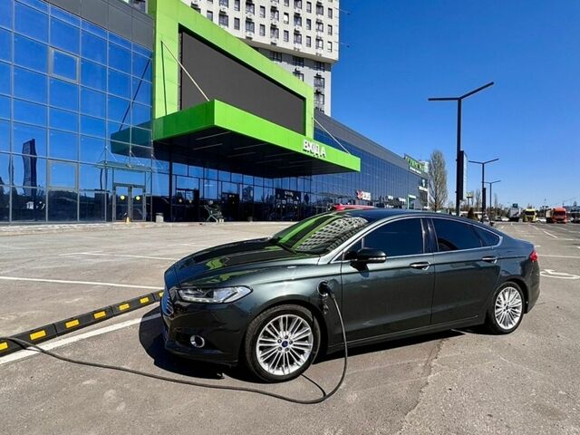 Серый Форд Фьюжн, объемом двигателя 2 л и пробегом 140 тыс. км за 13900 $, фото 1 на Automoto.ua