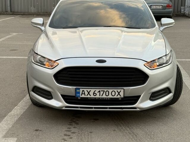 Серый Форд Фьюжн, объемом двигателя 2.5 л и пробегом 198 тыс. км за 9300 $, фото 1 на Automoto.ua