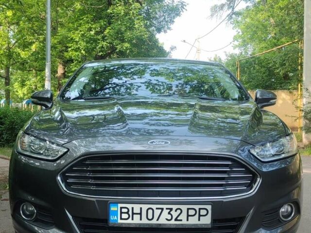 Сірий Форд Фьюжен, об'ємом двигуна 2 л та пробігом 180 тис. км за 12500 $, фото 1 на Automoto.ua