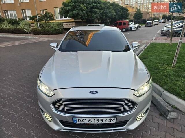 Сірий Форд Фьюжен, об'ємом двигуна 2.49 л та пробігом 210 тис. км за 9990 $, фото 1 на Automoto.ua