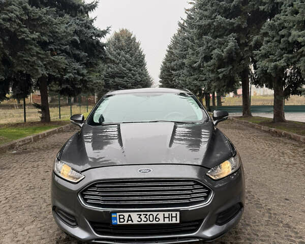 Серый Форд Фьюжн, объемом двигателя 2.5 л и пробегом 127 тыс. км за 10700 $, фото 1 на Automoto.ua