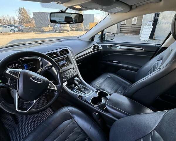 Серый Форд Фьюжн, объемом двигателя 1.5 л и пробегом 100 тыс. км за 12500 $, фото 1 на Automoto.ua