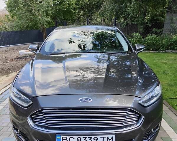 Сірий Форд Фьюжен, об'ємом двигуна 2 л та пробігом 170 тис. км за 13000 $, фото 1 на Automoto.ua