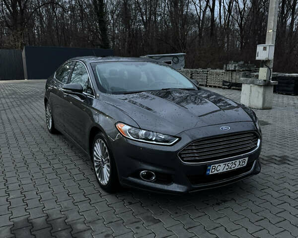Сірий Форд Фьюжен, об'ємом двигуна 2 л та пробігом 235 тис. км за 12200 $, фото 1 на Automoto.ua