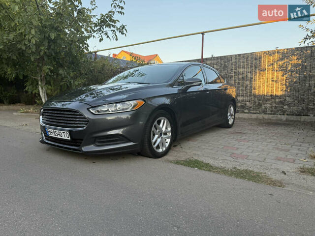 Серый Форд Фьюжн, объемом двигателя 2.49 л и пробегом 150 тыс. км за 9500 $, фото 1 на Automoto.ua