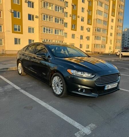 Серый Форд Фьюжн, объемом двигателя 2 л и пробегом 250 тыс. км за 13150 $, фото 1 на Automoto.ua