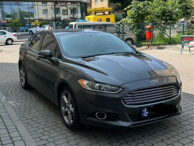 Сірий Форд Фьюжен, об'ємом двигуна 2 л та пробігом 260 тис. км за 8000 $, фото 1 на Automoto.ua